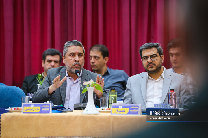 نشست تخصصی معاونین حمل‌و‌نقل و ترافیک کلان‌شهرهای ایران