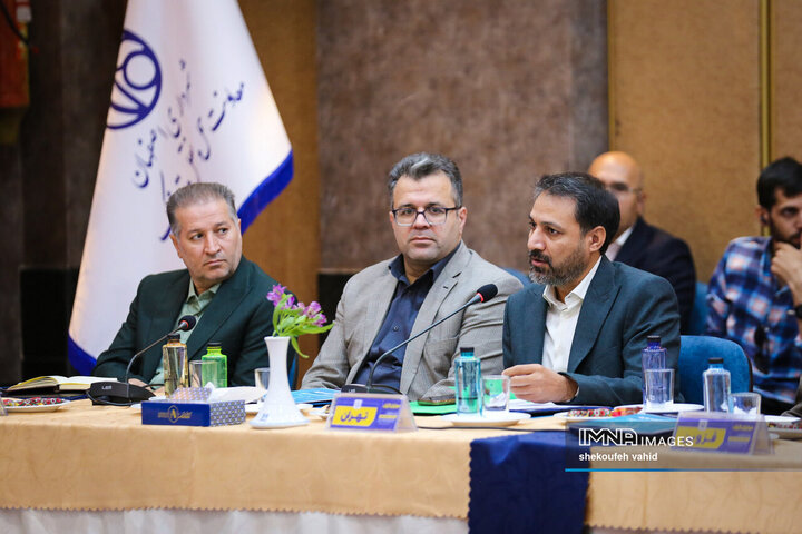 نشست تخصصی معاونین حمل‌و‌نقل و ترافیک کلان‌شهرهای ایران