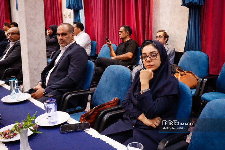 نشست تخصصی معاونین حمل‌و‌نقل و ترافیک کلان‌شهرهای ایران