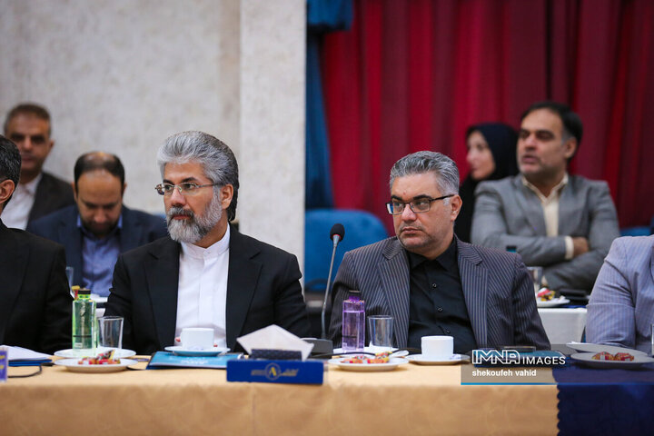 نشست تخصصی معاونین حمل‌و‌نقل و ترافیک کلان‌شهرهای ایران