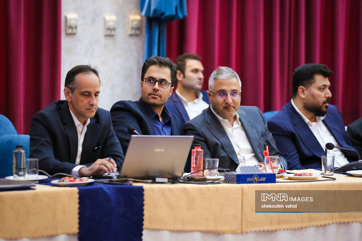 نشست تخصصی معاونین حمل‌و‌نقل و ترافیک کلان‌شهرهای ایران