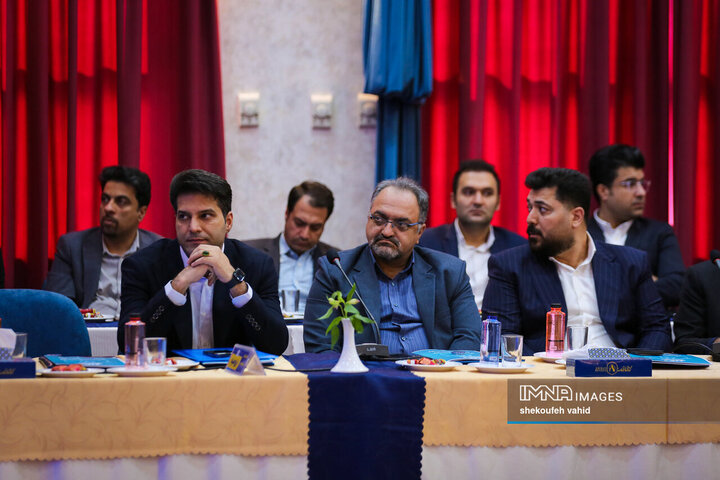 نشست تخصصی معاونین حمل‌و‌نقل و ترافیک کلان‌شهرهای ایران