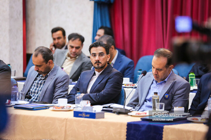 نشست تخصصی معاونین حمل‌و‌نقل و ترافیک کلان‌شهرهای ایران