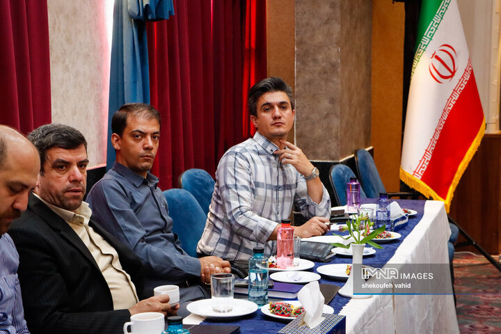 نشست تخصصی معاونین حمل‌و‌نقل و ترافیک کلان‌شهرهای ایران