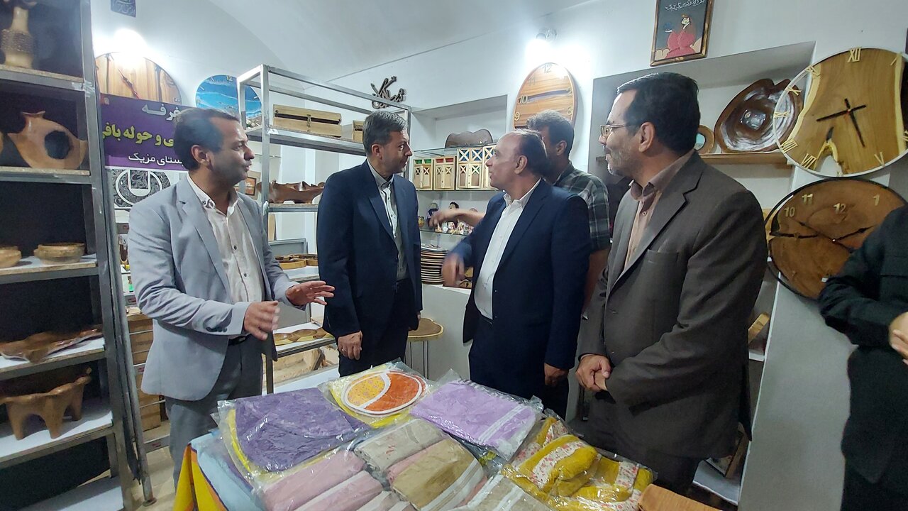 ۱۷۰ باب مغازه در بازار تاریخی شهر نایین پس از سالها فعال شده است