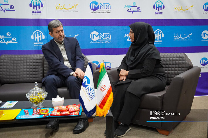 حرکت به سمت هوش مصنوعی و صنایع کربن صفر ضرورت مدیریت شهری آینده است