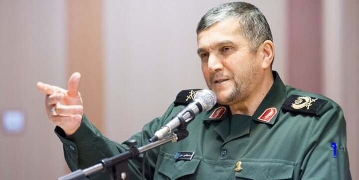 مردم باید از میز و منصب ما نفع ببرند / تهیه ۷۰۰۰ دست جهیزیه برای محرومان قزوین