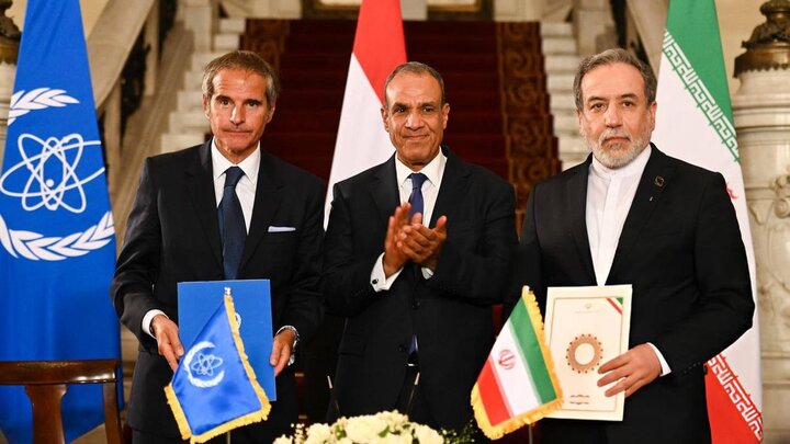 توافق بین ایران و آژانس مصوب کمیته هسته‌ای شورای عالی امنیت ملی است
