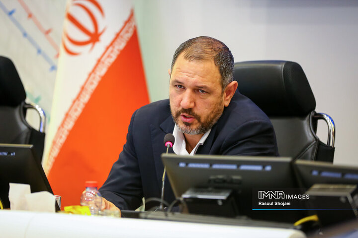 قدردانی از مدیران شهری اصفهان برای پروژه‌های موفق/ دخالت‌های بی‌جا چالش اصلی شوراها است