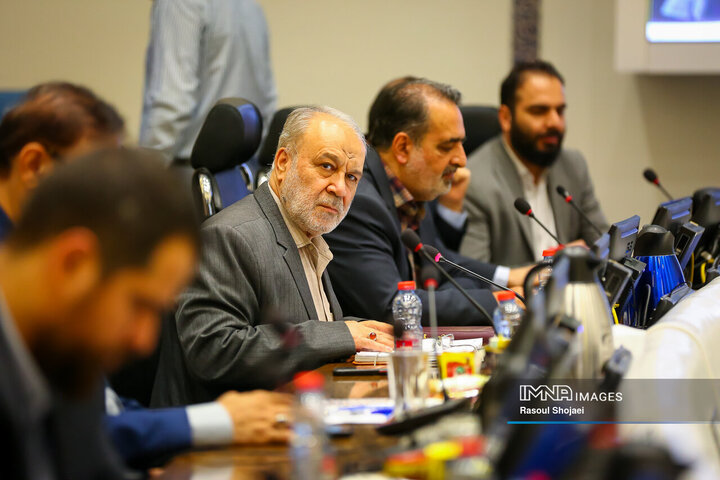 مجید نادرالاصلی رئیس کمیسیون ویژه آب و مناطق کم برخوردار شورای اسلامی شهر