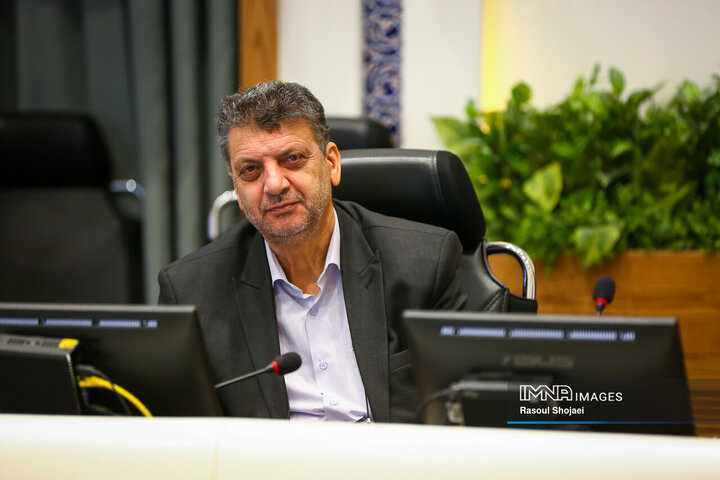ارجاع تخلفات ساختمانی به کمیسیون ماده ۱۰۰ به معنای تطهیر آنها نیست ارجاع تخلفات ساختمانی به کمیسیون ماده ۱۰۰ به معنای تطهیر آنها نیست