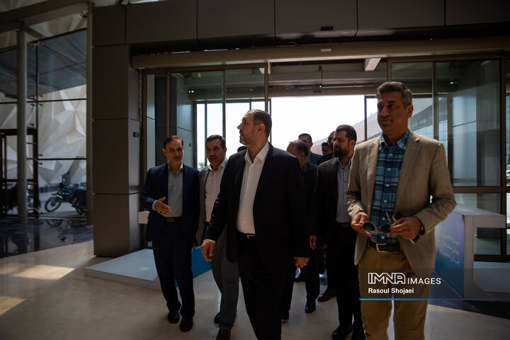 بازدید رئیس شورای عالی استان‌ها از پردیس سینمایی شهر رویاها و مرکز همایش‌های اصفهان