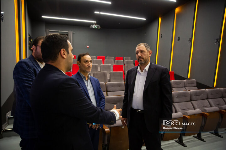 بازدید رئیس شورای عالی استان‌ها از پردیس سینمایی شهر رویاها و مرکز همایش‌های اصفهان