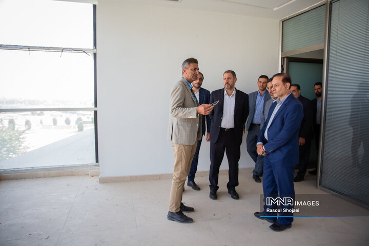بازدید رئیس شورای عالی استان‌ها از پردیس سینمایی شهر رویاها و مرکز همایش‌های اصفهان
