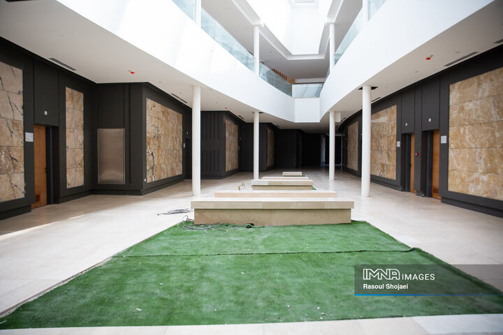 بازدید رئیس شورای عالی استان‌ها از پردیس سینمایی شهر رویاها و مرکز همایش‌های اصفهان