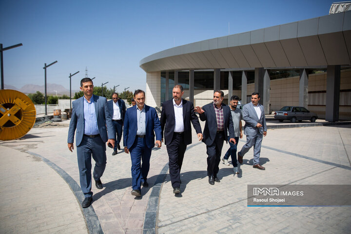 بازدید رئیس شورای عالی استان‌ها از پردیس سینمایی شهر رویاها و مرکز همایش‌های اصفهان