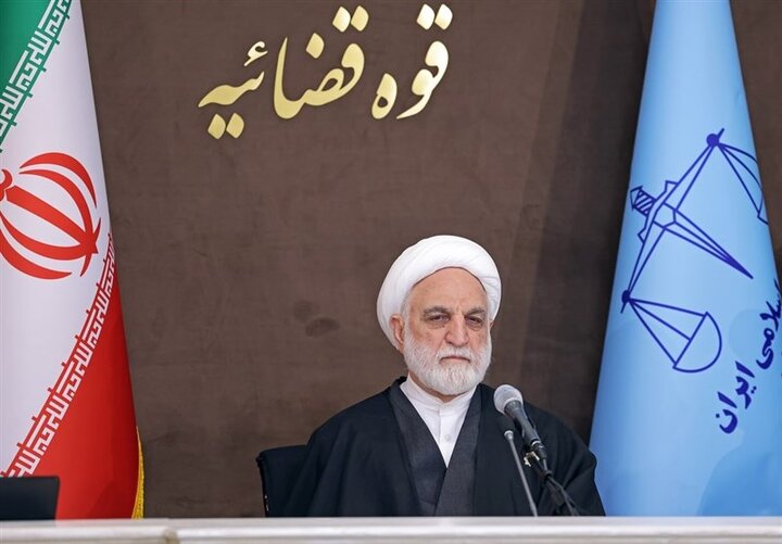 راهبرد دستگاه قضایی؛ برخورد قاطع با اشرار، تروریستها و سارقان مسلح راهبرد دستگاه قضایی؛ برخورد قاطع با اشرار، تروریستها و سارقان مسلح
