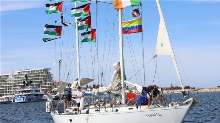 آخرین وضعیت «ناوگان جهانی صمود» / ۱۶ کشتی از بندرهای تونس به‌سوی غزه حرکت کردند