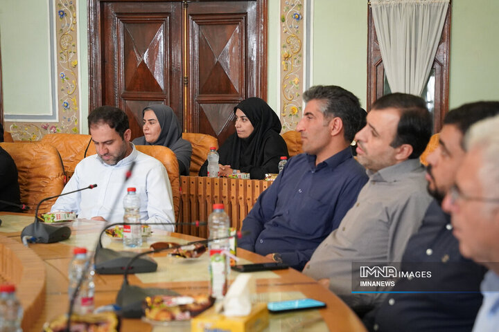 جاذبه‌های جدید در حوزه گردشگری ایجاد شود