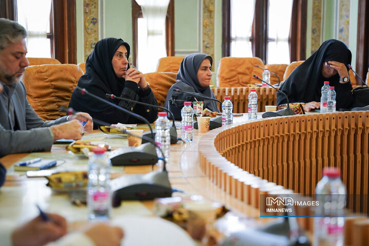 سیزدهمین نشست مشورتی باشگاه شهراندیشان