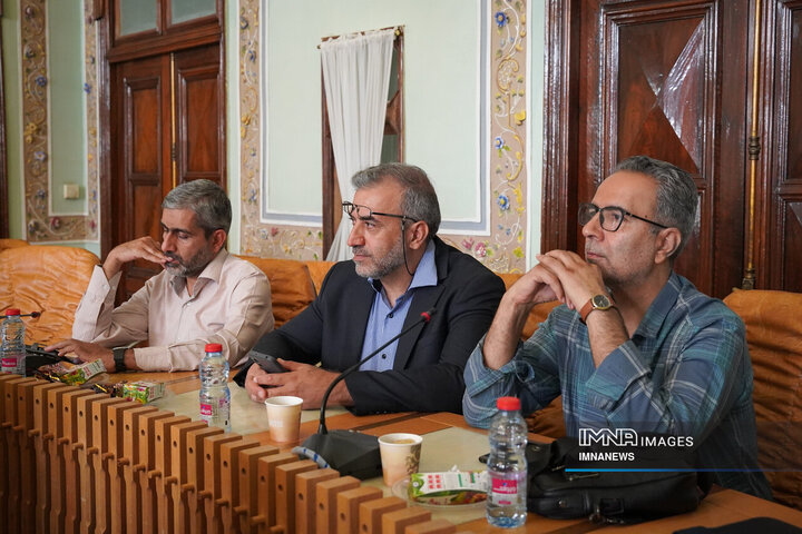 سیزدهمین نشست مشورتی باشگاه شهراندیشان