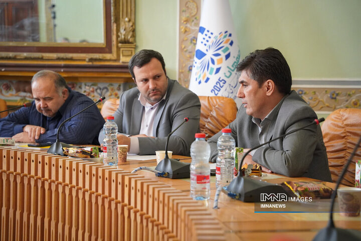 سیزدهمین نشست مشورتی باشگاه شهراندیشان