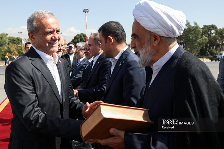 عزیمت رئیس جمهور به قطر