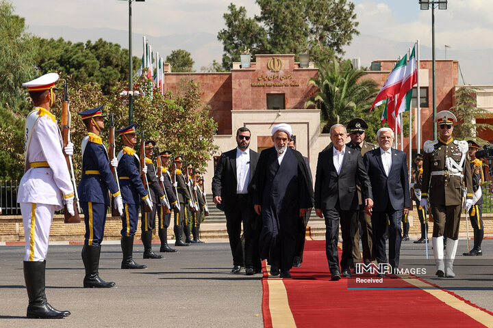 عزیمت رئیس جمهور به قطر