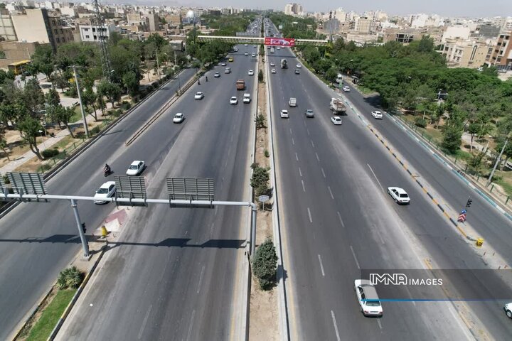 علت ترافیک امروز در بزرگراه شهید صیاد شیرازی اصفهان چه بود؟