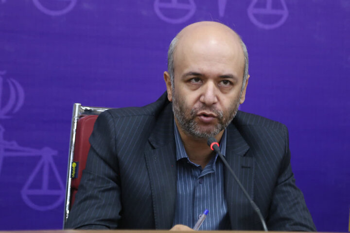 بازنگری در قوانین مربوط به ورود و اقامت اتباع خارجی ضروری است