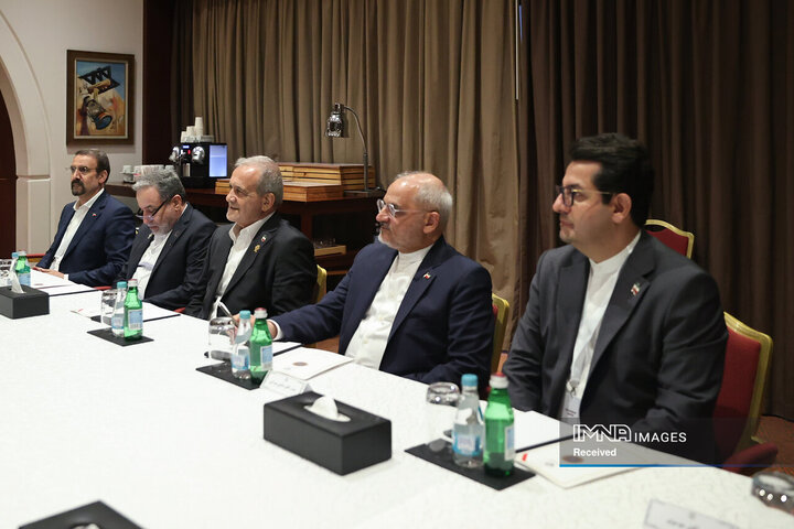 دیدار روسای جمهور ایران و تاجیکستان