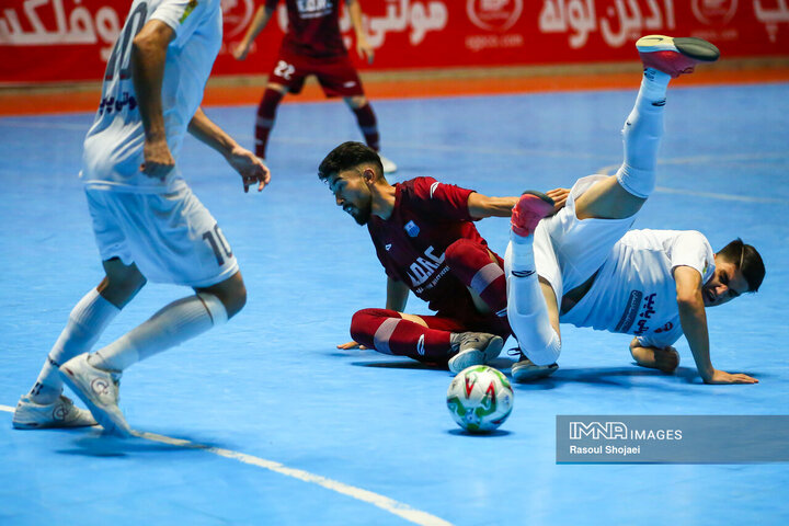 دربی فوتسال اصفهان؛ گیتی پسند - پالایش نفت اصفهان