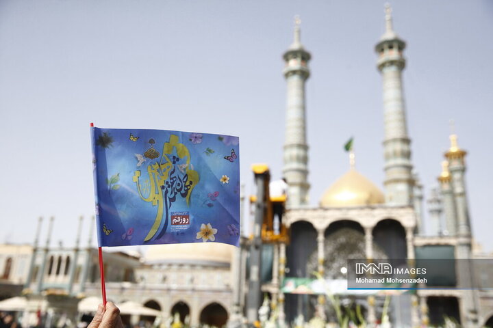 آیین استقبال از ورود کاروان نمادین حضرت معصومه(س) به شهر مقدس قم