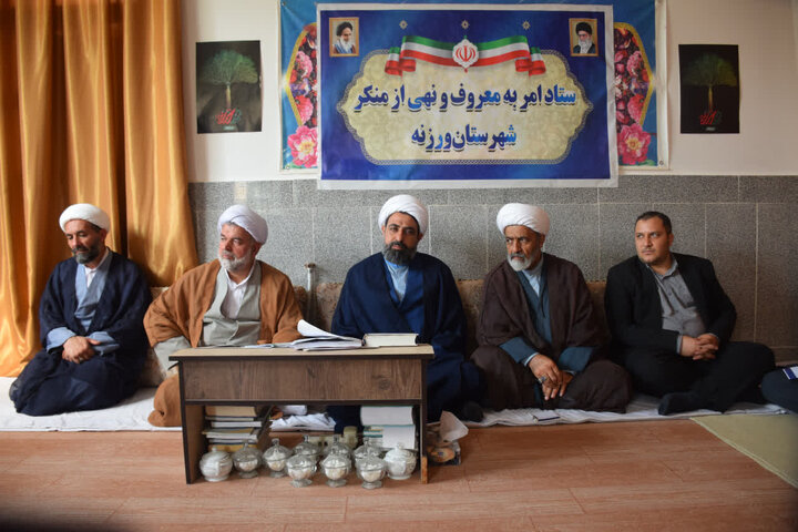 مردم حق مطالبه‌گری دارند و دستگاه‌های حاکمیتی باید به مطالبه مردم پاسخ دهند