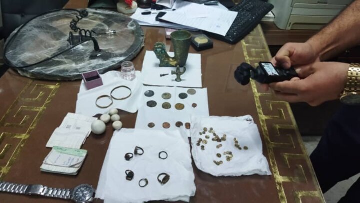 کشف و ضبط اشیای عتیقه با قدمت هزار ساله در یاسوج