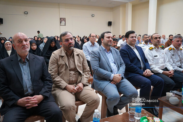 جلسه هماهنگی ستاد مهر 1404 منطقه 14 شهرداری اصفهان