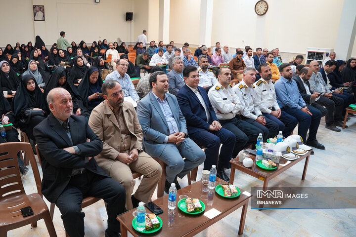 جلسه هماهنگی ستاد مهر 1404 منطقه 14 شهرداری اصفهان