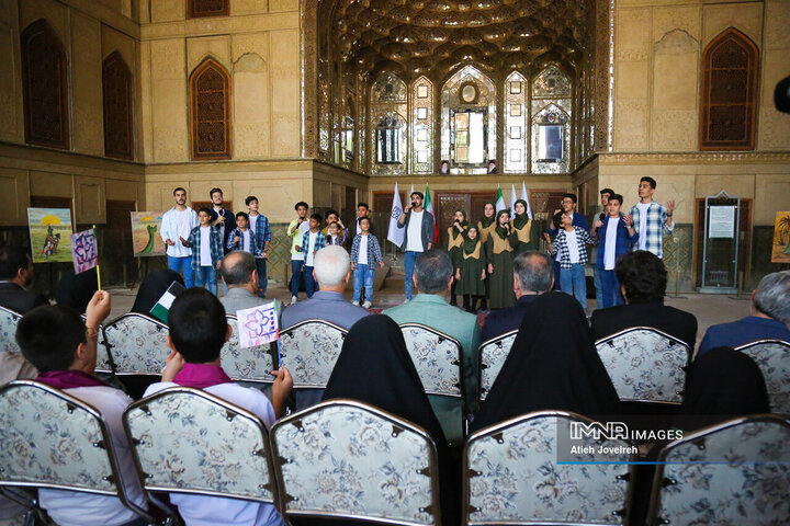 آیین رونمایی از پوستر سی‌و‌هفتمین جشنواره فیلم کودکان و نوجوانان