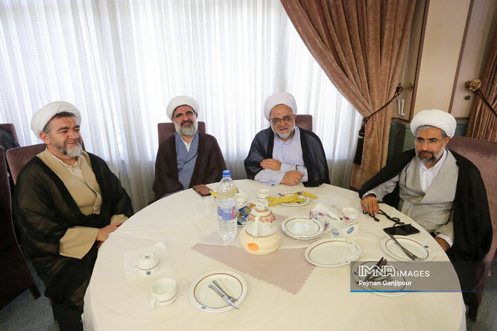 گردهمائی ائمه جماعات شهرداری اصفهان