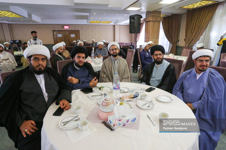 گردهمائی ائمه جماعات شهرداری اصفهان