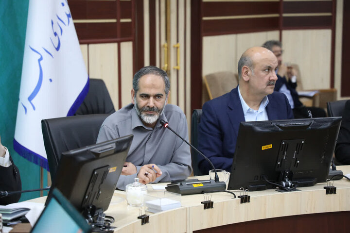 تأکید نماینده کرج بر لزوم بازنگری در اجرای قانون جوانی جمعیت 