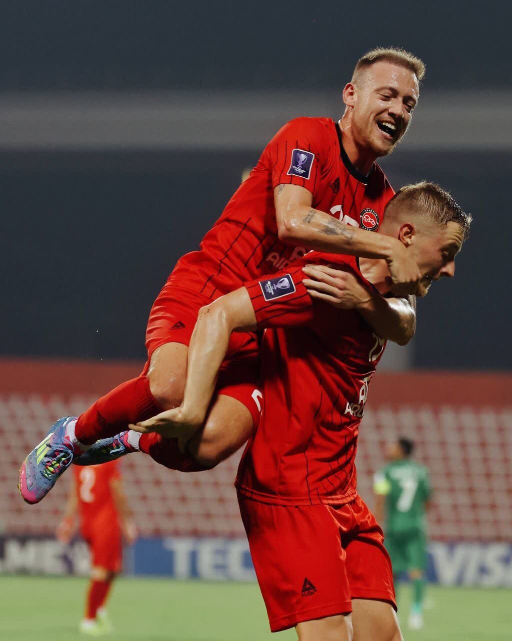 بازگشت بیرانوند به ترکیب تراکتور با چاشنی خوش شانسی/ خارجیهایی که هم سود هستند و هم ضرر