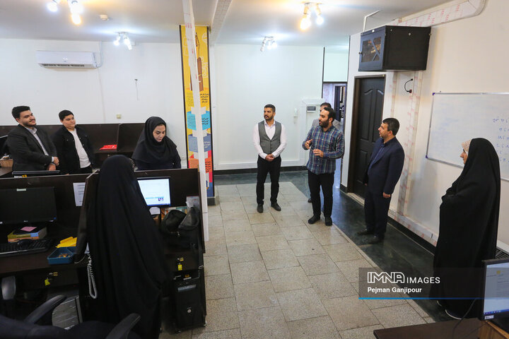 بازدید دبیر مجمع شهرداران کلان‌شهرهای ایران از خبرگزاری ایمنا