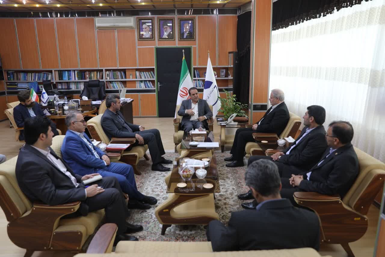 بانکها رکن اساسی تولید و اشتغال هستند