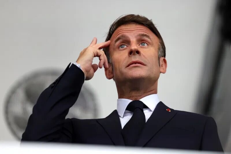 Araqchi Lambasts Macron for Silence on US-Israeli Aggression