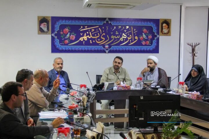 کتاب میراث ناملموس تخت فولاد اصفهان منتشر می‌شود