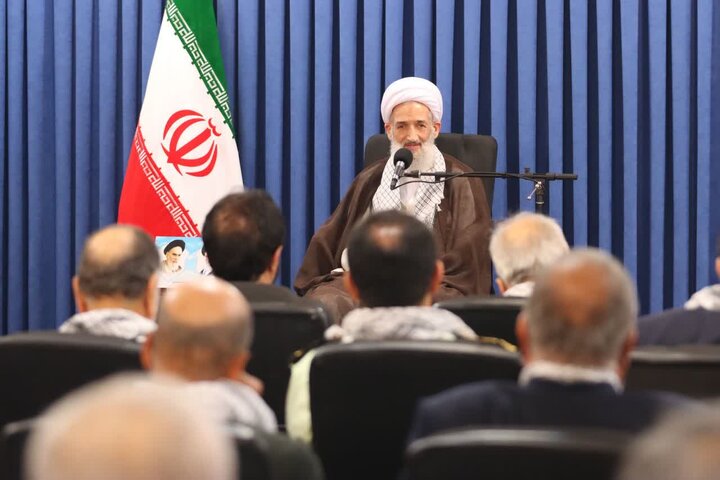 مسئولان به‌دنبال کارهایی باشند که از دل آنها روح مقاومت شکل بگیرد