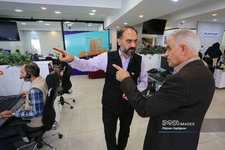 حضور رئیس شورای شهر اصفهان در سامانه ۱۳۷