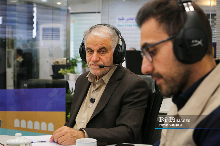 حضور رئیس شورای شهر اصفهان در سامانه ۱۳۷