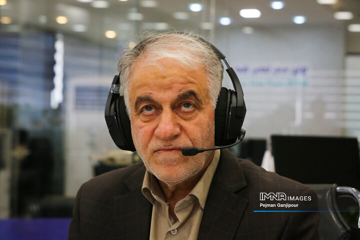 حضور رئیس شورای شهر اصفهان در سامانه ۱۳۷